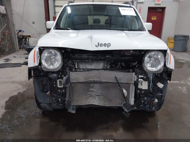 ZACCJBBB6JPG74525 Jeep Renegade Latitude 4x4
