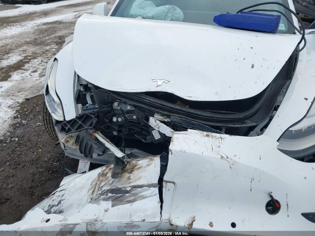 2018 TESLA MODEL 3 5YJ3E1EB5JF066786 Photo 9