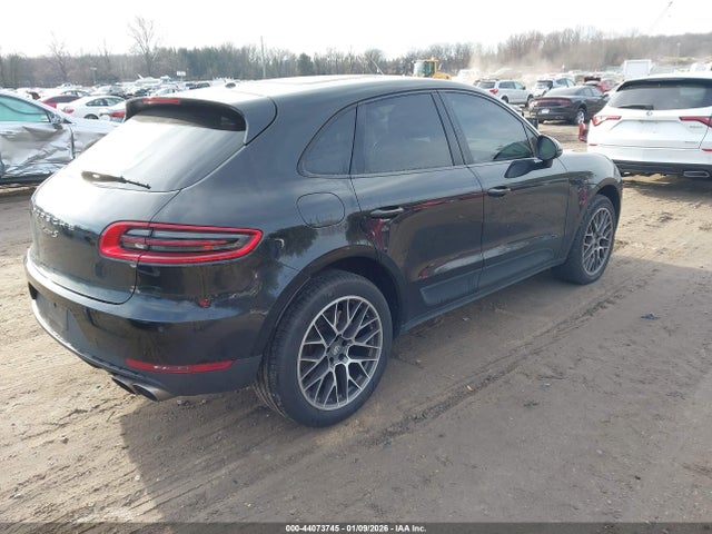 2016 PORSCHE MACAN WP1AB2A50GLB45485 Photo 3