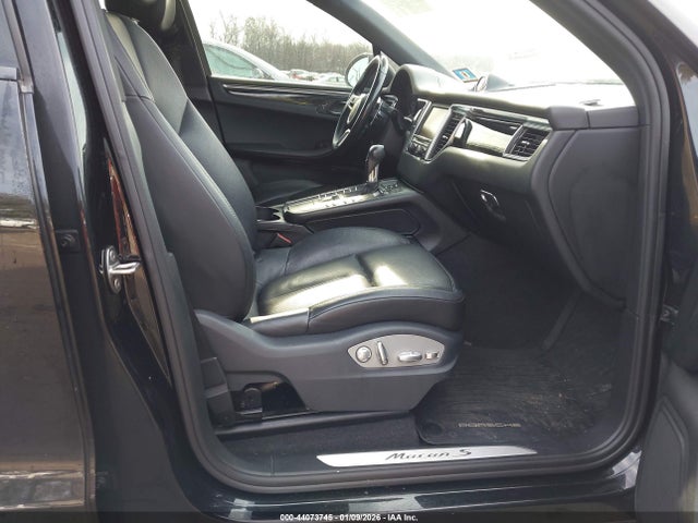 2016 PORSCHE MACAN WP1AB2A50GLB45485 Photo 4