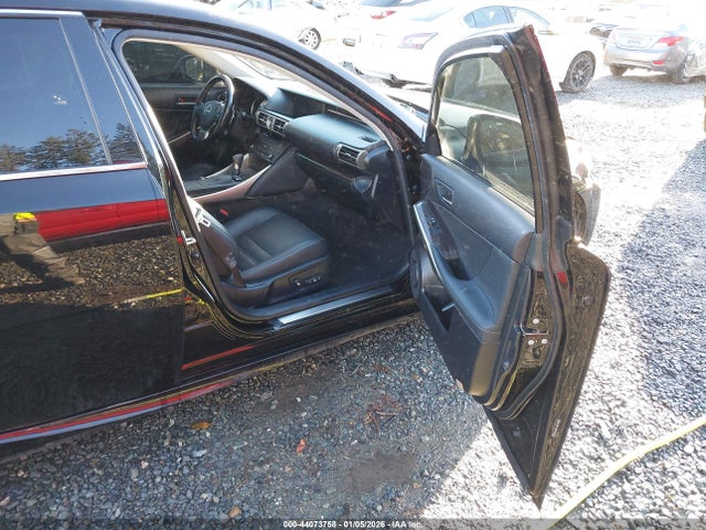 Lexus IS 250 2015 JTHCF1D20F5025553 Image 5