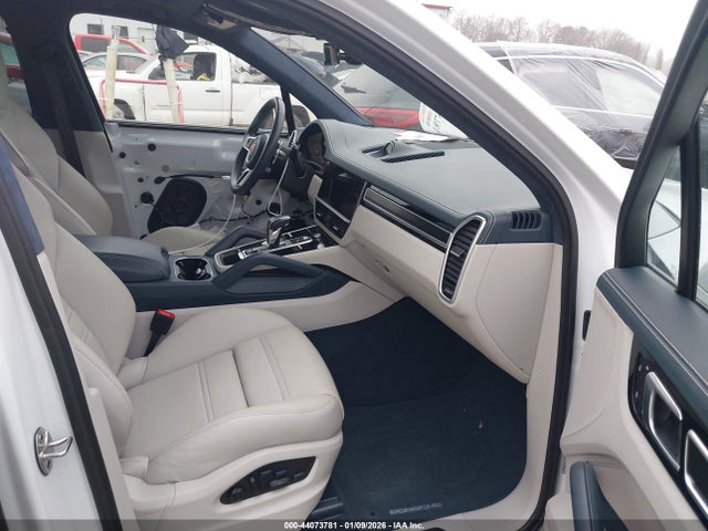 2022 PORSCHE CAYENNE WP1AG2AY4NDA38684 Photo 4