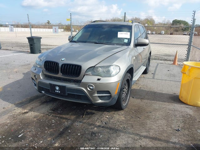 2010 BMW X5 5UXFE4C56AL278068 Photo 1