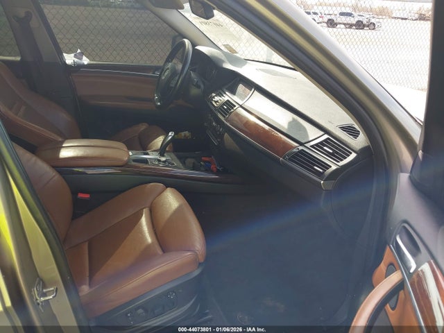 2010 BMW X5 5UXFE4C56AL278068 Photo 4