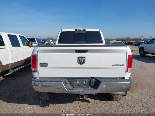 44073809 :رقم المزاد ، 3C6UR5PL5JG328572 vin ، 2018 Ram 2500 Longhorn  4x4 6'4 Box مزاد بيع