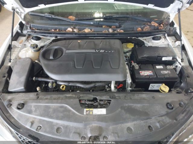 2015 CHRYSLER 200 1C3CCCEG5FN523722 Photo 9