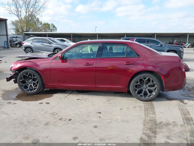 Продажа на аукционе авто 2019 Chrysler 300 300s, vin: 2C3CCABG4KH565990, номер лота: 44073817
