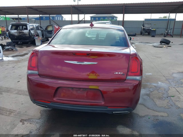 Продажа на аукционе авто 2019 Chrysler 300 300s, vin: 2C3CCABG4KH565990, номер лота: 44073817