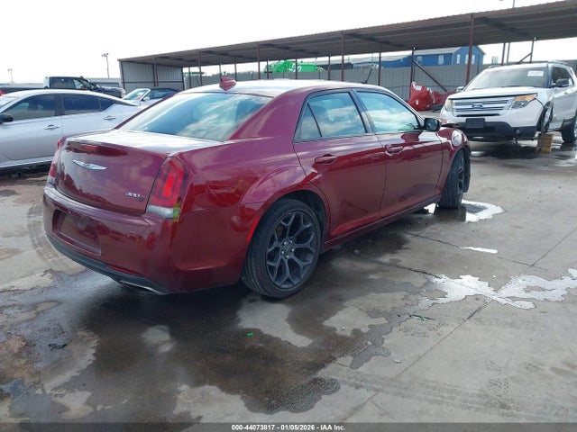 Продажа на аукционе авто 2019 Chrysler 300 300s, vin: 2C3CCABG4KH565990, номер лота: 44073817