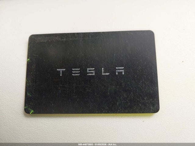 2024 TESLA MODEL Y 7SAYGDEE1RF170072 Photo 10