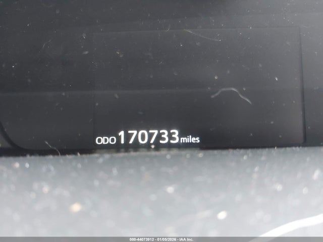 JTDKARFU7H3051039 Toyota Prius Three