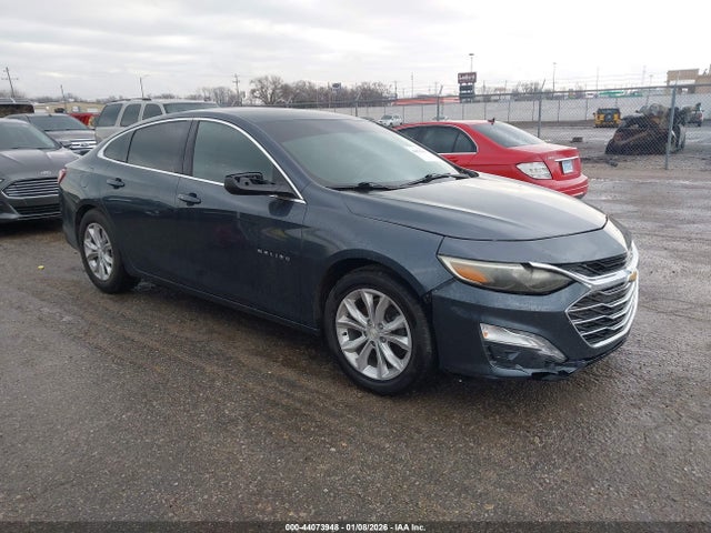 1G1ZD5ST8LF114256 Chevrolet Malibu Fwd Lt