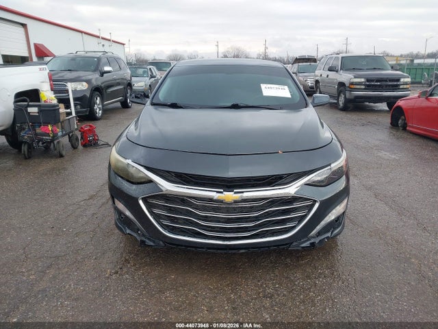 1G1ZD5ST8LF114256 Chevrolet Malibu Fwd Lt