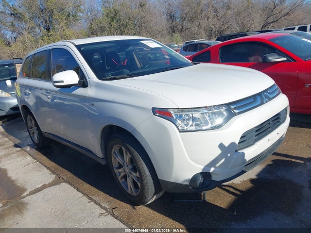 2014 MITSUBISHI OUTLANDER JA4JZ4AXXEZ001425 Photo 0