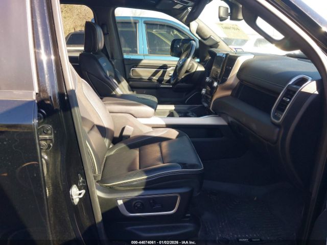 2019 RAM 1500 1C6RREJT5KN898756 Photo 4