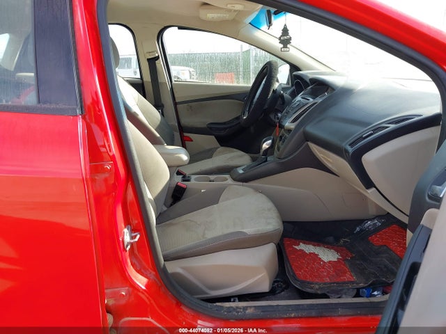 Ford FOCUS SE 2014 1FADP3K27EL199136 Image 5