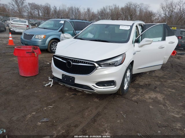 5GAEVAKW0JJ142036 Buick Enclave Essence