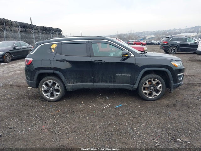 Jeep Compass Limited 4x4 2018 3C4NJDCBXJT400322 Image 13