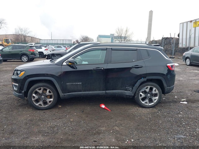 Jeep Compass Limited 4x4 2018 3C4NJDCBXJT400322 Image 14