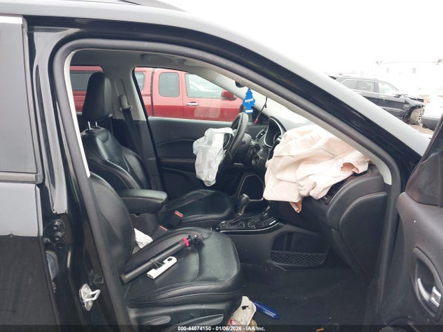 Jeep Compass Limited 4x4 2018 3C4NJDCBXJT400322 Image 5