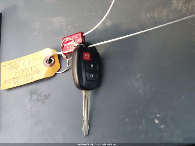 JTDKDTB3XE1573026 Toyota Prius C Two