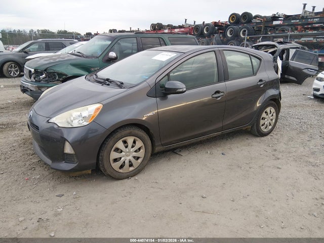 JTDKDTB3XE1573026 Toyota Prius C Two