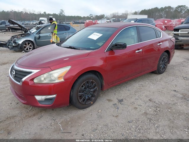 Nissan Altima 2.5 S 2015 1N4AL3AP8FC228091 Image 2