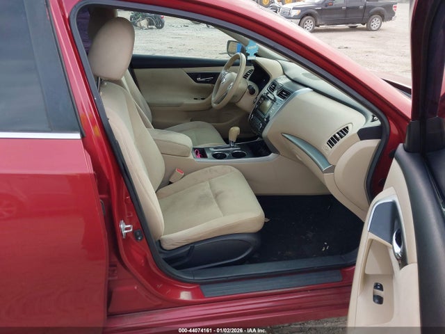 Nissan Altima 2.5 S 2015 1N4AL3AP8FC228091 Image 5