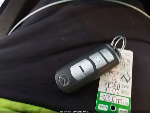 3MZBM1W71GM270964 Mazda Mazda3 I Touring