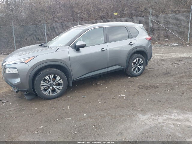 JN8BT3BB4NW335674 Nissan Rogue Sv Intelligent Awd