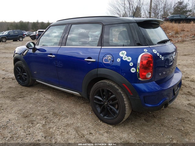 2015 MINI COUNTRYMAN WMWZC5C54FWP42956 Photo 2