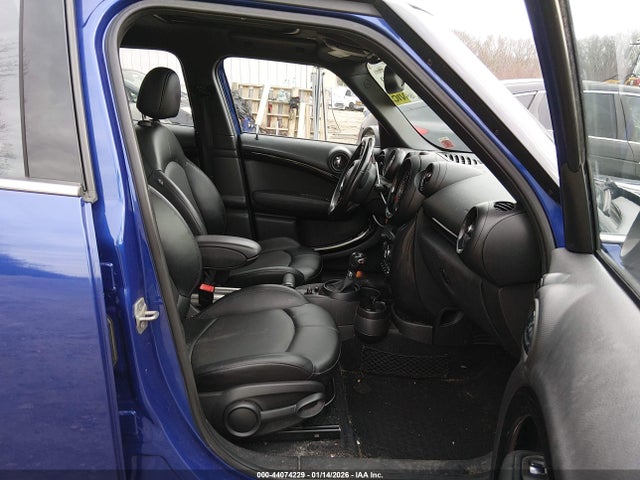 2015 MINI COUNTRYMAN WMWZC5C54FWP42956 Photo 4