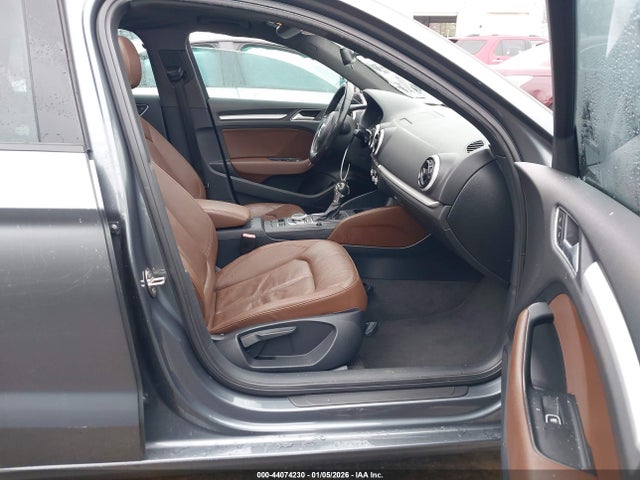 2016 AUDI A3 WAUA7GFF8G1009230 Photo 4