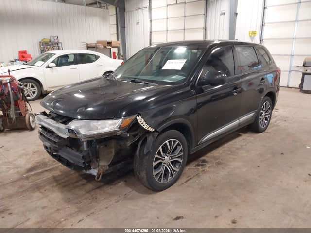 2018 MITSUBISHI OUTLANDER JA4AZ3A32JZ058123 Photo 1