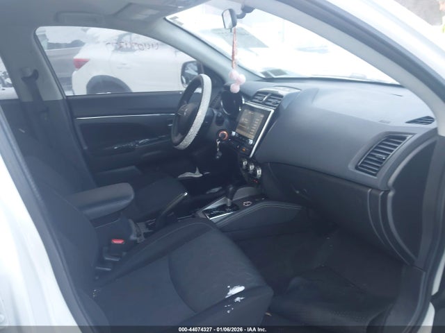 2020 MITSUBISHI OUTLANDER SPORT JA4AR3AU2LU022683 Photo 4