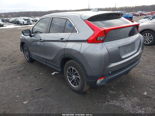 2020 MITSUBISHI ECLIPSE CROSS JA4AS3AA1LZ022896 Photo 2