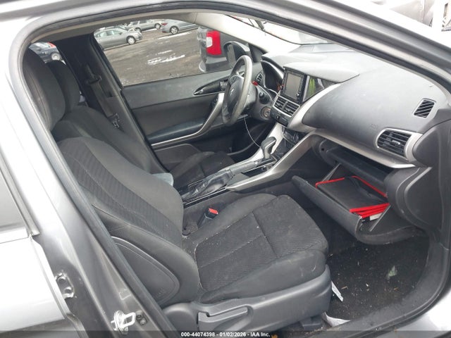 2020 MITSUBISHI ECLIPSE CROSS JA4AS3AA1LZ022896 Photo 4