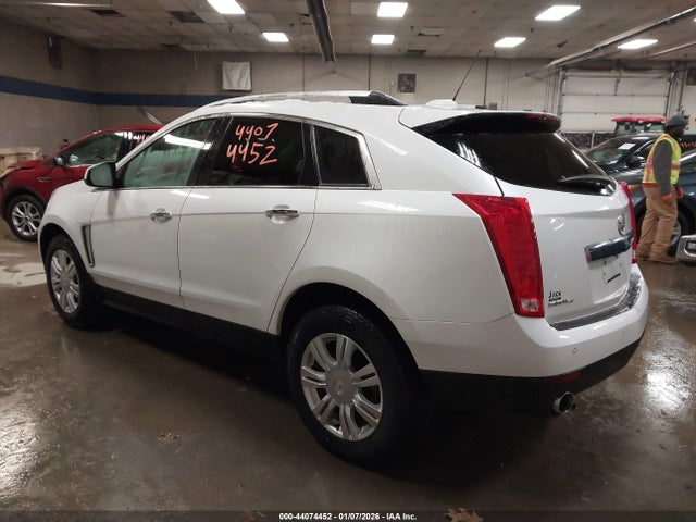 2016 CADILLAC SRX 3GYFNEE36GS527372 Photo 2