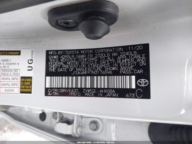 2021 TOYOTA PRIUS PRIME JTDKAMFP7M3176596 Photo 8