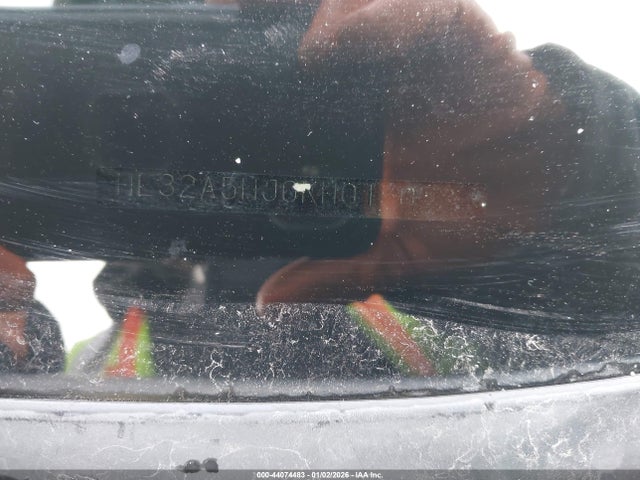 2019 MITSUBISHI MIRAGE ML32A5HJ0KH015072 Photo 8