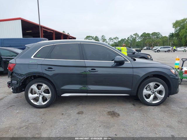 Aukcja sprzedaży 2021 Audi Q5 Premium Plus 45 Tfsi Quattro S Tronic, vin: WA1BAAFY1M2015426, numer aukcji: 44074507