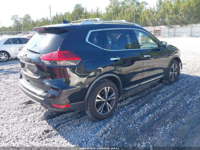 2017 NISSAN ROGUE JN8AT2MT4HW402340 Photo 3