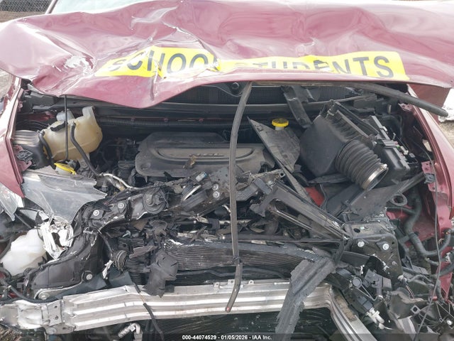 2022 CHRYSLER VOYAGER 2C4RC1CG8NR230301 Photo 9