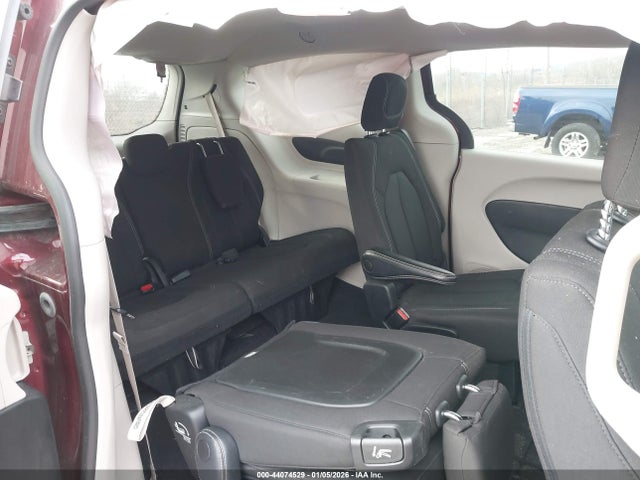 2022 CHRYSLER VOYAGER 2C4RC1CG8NR230301 Photo 7