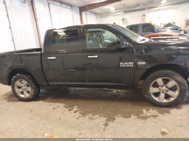 Aukcja sprzedaży 2017 Ram 1500 Big Horn  4x4 5'7 Box, vin: 3C6RR7LT5HG796531, numer aukcji: 44074536