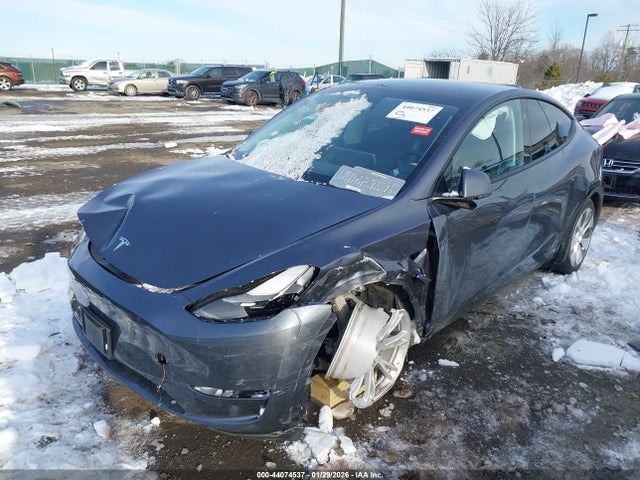 Продаж на аукціоні авто 2023 Tesla Model Y Rwd, vin: 7SAYGDED7PF934933, номер лоту: 44074537
