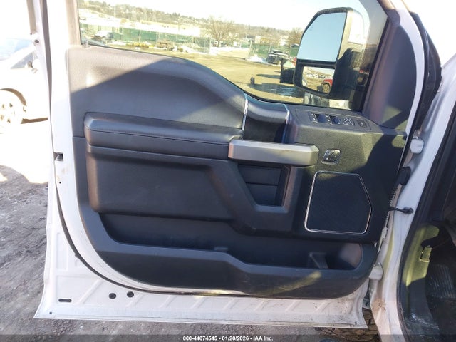 1FT7W2BT2JEC35102 Ford F-250 Platinum