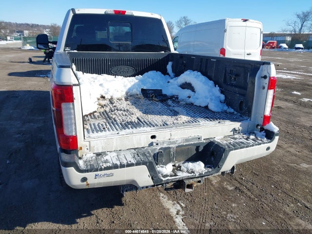 1FT7W2BT2JEC35102 Ford F-250 Platinum