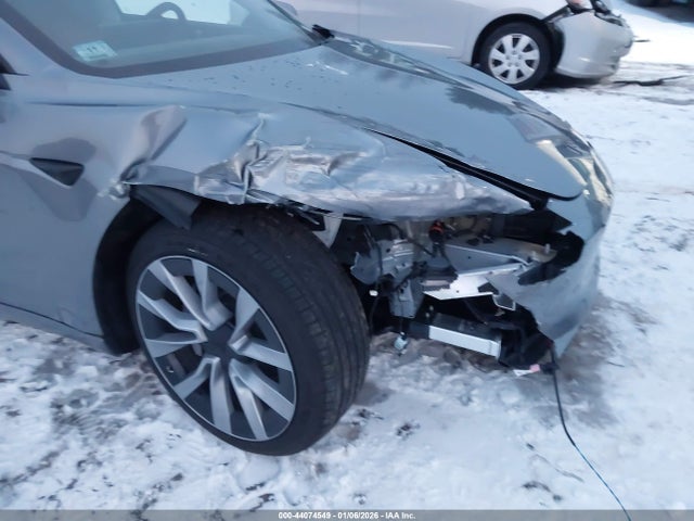 2026 TESLA MODEL 3 5YJ3E1EB3TF116703 Photo 5