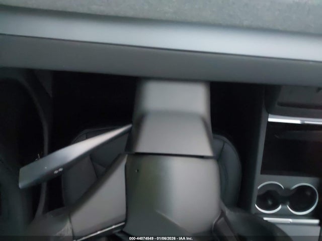 2026 TESLA MODEL 3 5YJ3E1EB3TF116703 Photo 6